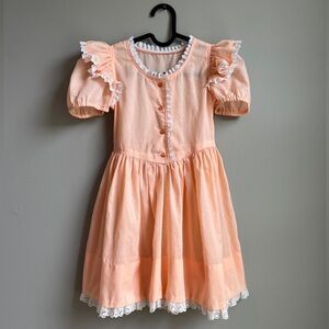 Vintage 1950’s Peach Pink Ruffled Little Girls Party Dress W/ Puff Sleeves Sz 4